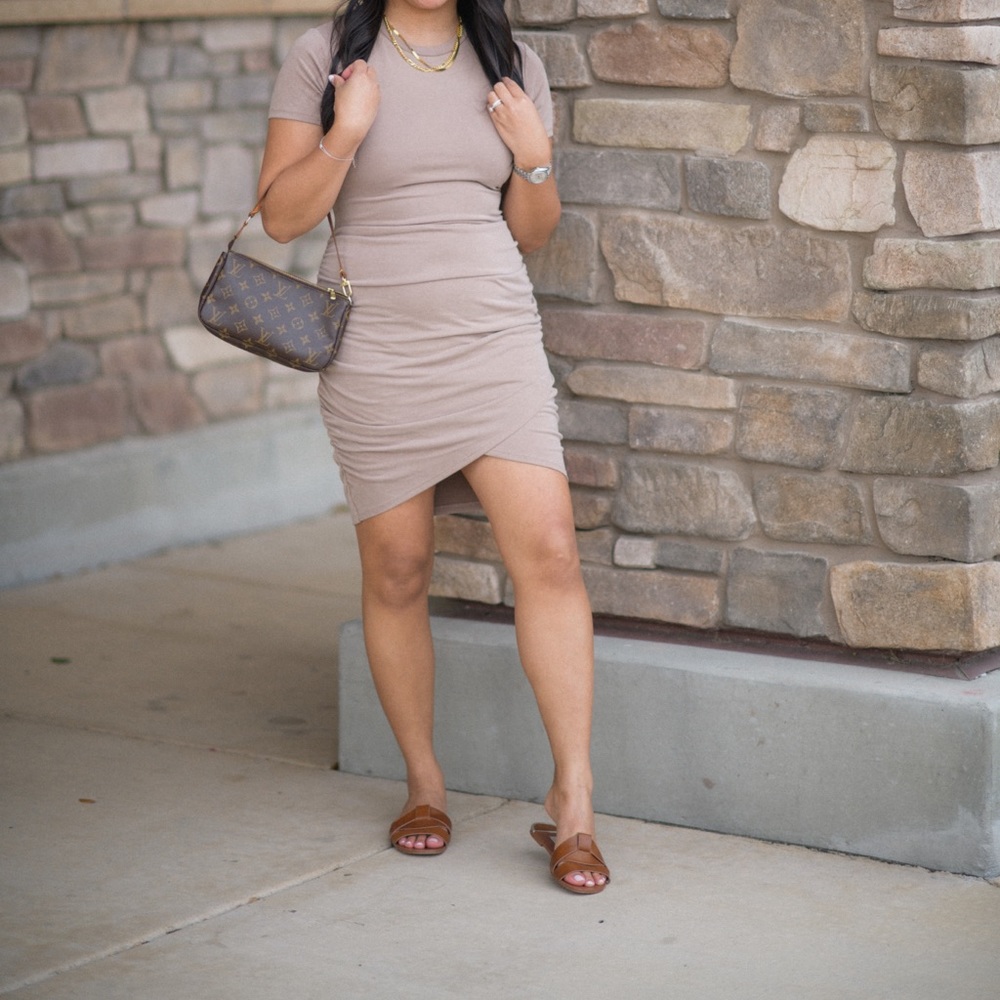 EXPRESS Silky Sueded Jersey Ruched T-Shirt Dress